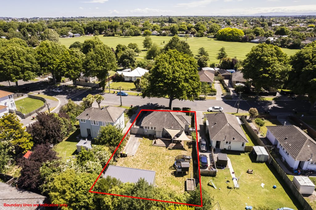 142 Emmett Street , Shirley