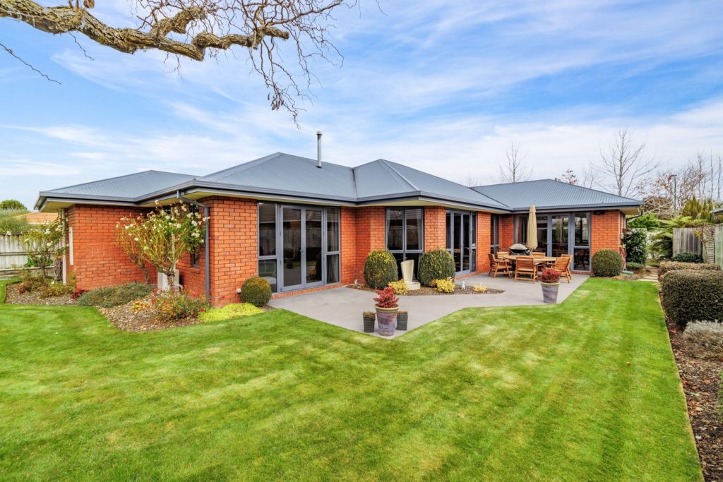 22 Pewter Place , Northwood 